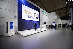 Angela Merkel und Barack Obama besuchten den Siemens-Stand auf der Hannover Messe 2016